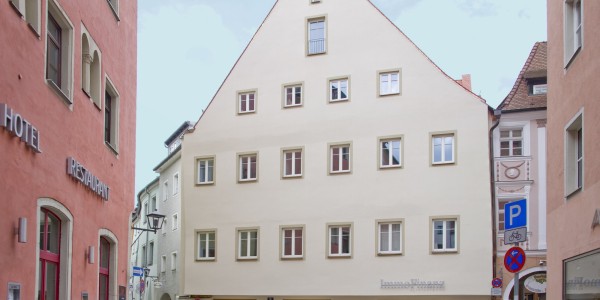 Rote-Hahnen-Gasse 3, Regensburg